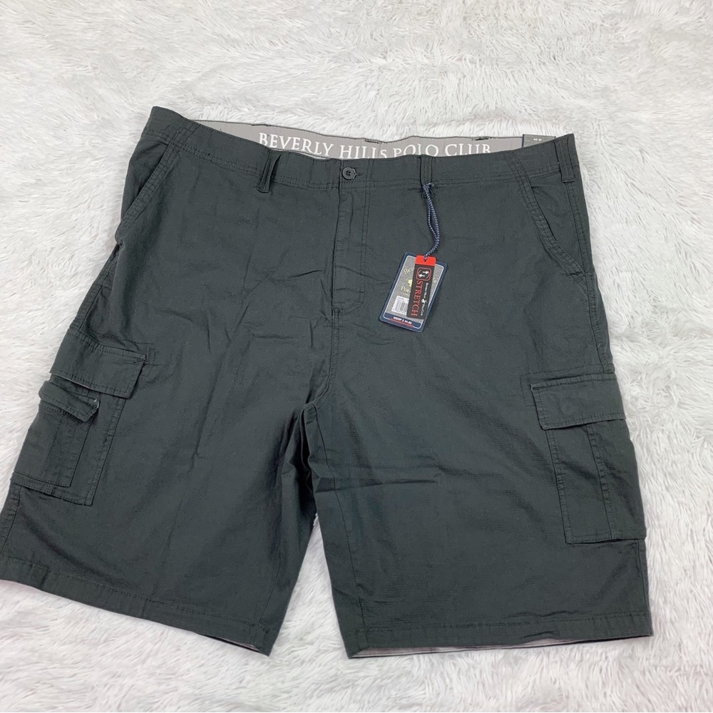 Beverly Hills Polo Club cargo chino shorts in grey‎